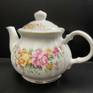 Vintage 6 Cup English Elegance Fine Porcelain Rose